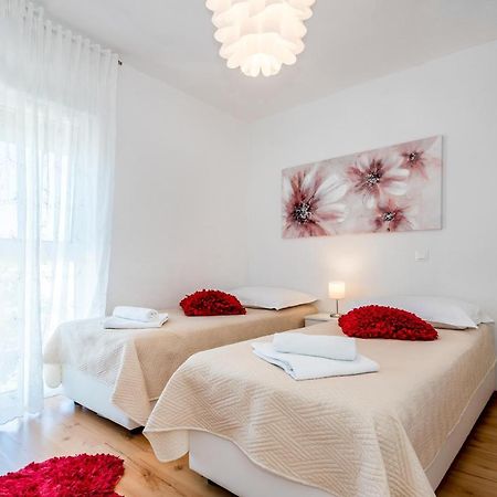 Kuca Za Odmor - Sibenik Villa Brodarica  Luaran gambar